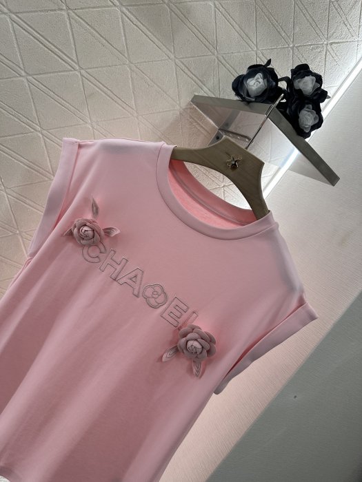 T-shirt women's фото 3