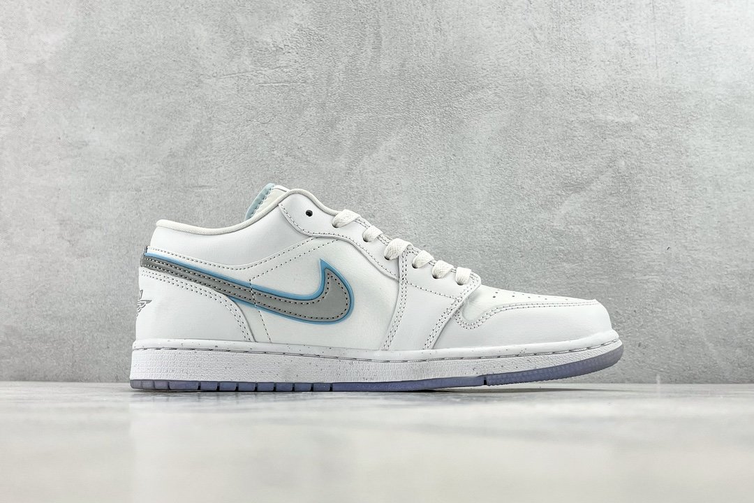 Кроссовки Air Jordan 1 Low SE Dare To Fly Swoosh FB1874-101 фото 2