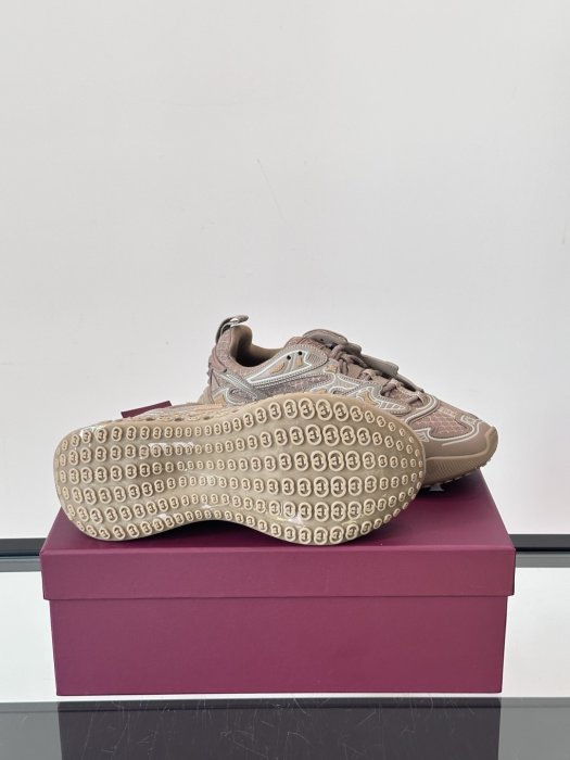 Кросівки чоловічі фото 9