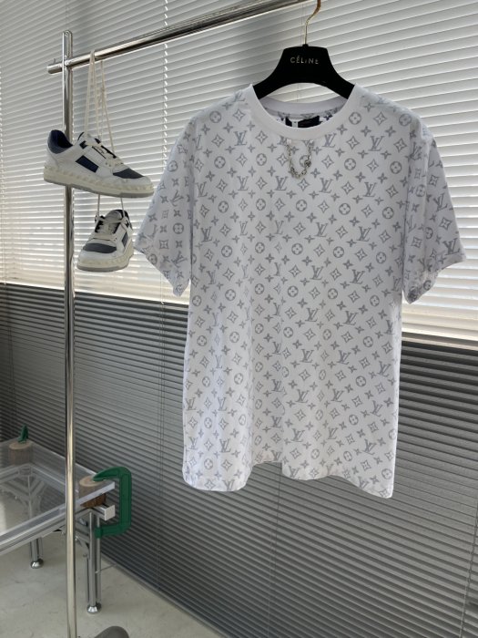 T-shirt men's