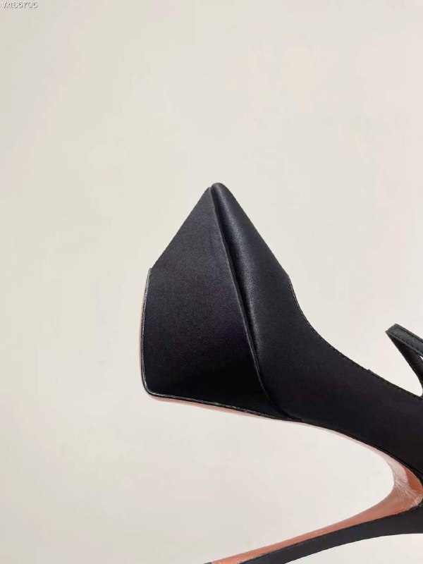 Stylish women's shoes on stud black фото 6