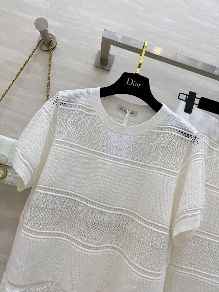 Костюм женский фото 3