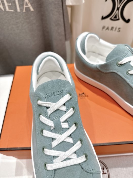 Кроссовки фото 6