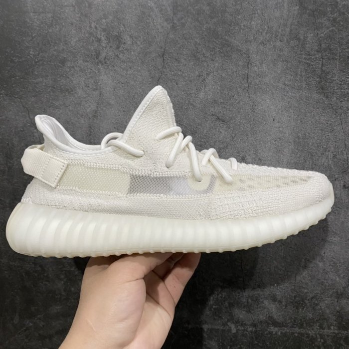 Кросівки Yeezy Boost 350 V2 Pure Oat HQ6316