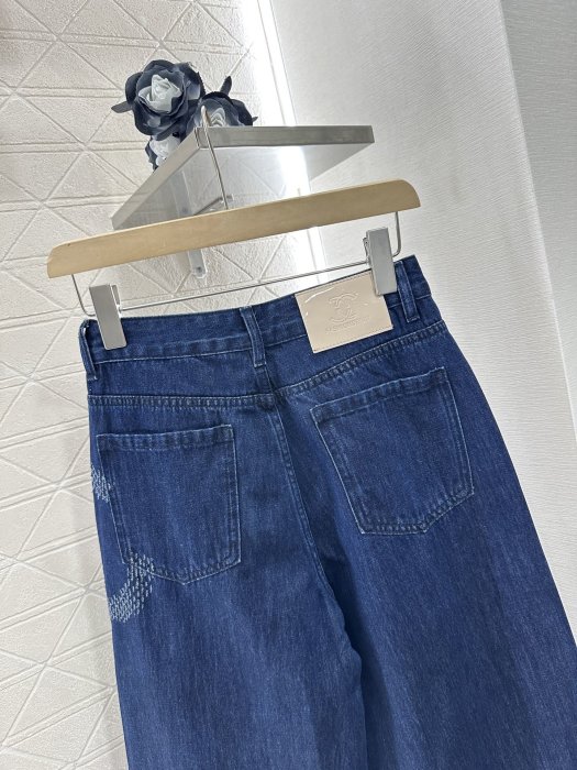 Jeans women's фото 4