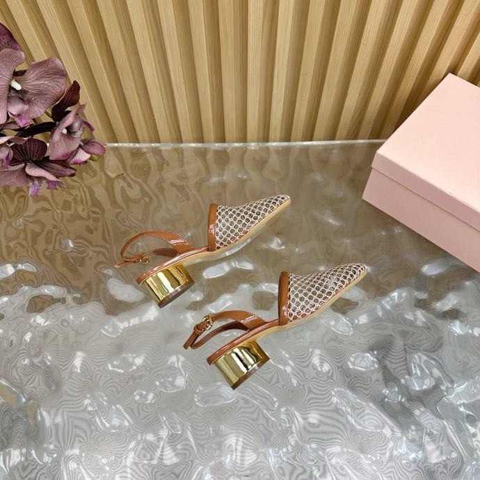 Босоніжки фото 3