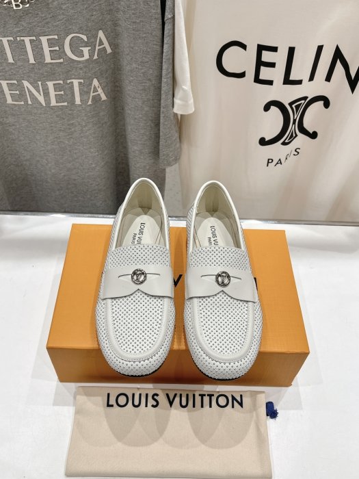 Туфли женские