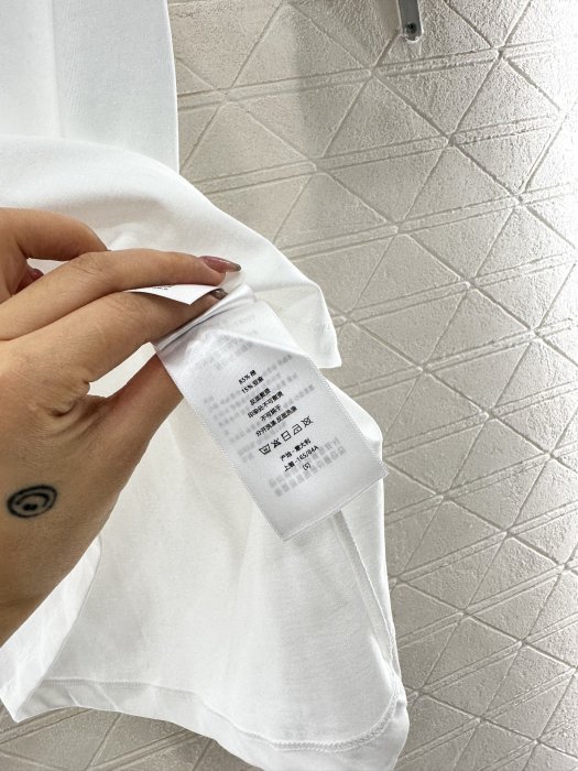 Футболка женская фото 9