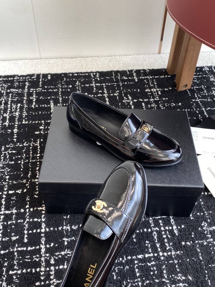 Лоферы женские фото 6