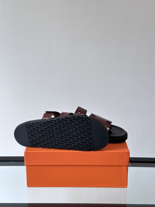 Шльопанці чоловічі фото 9