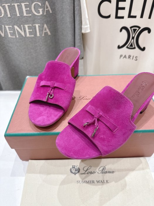 Босоножки фото 7