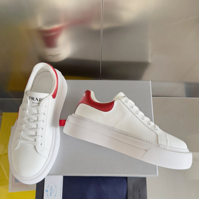 Кроссовки фото 3