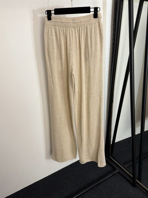 Костюм женский фото 4