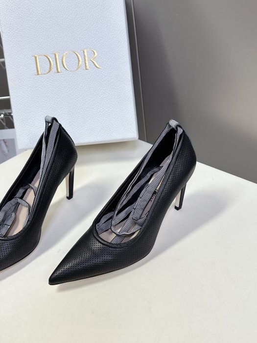 Туфли женские фото 3