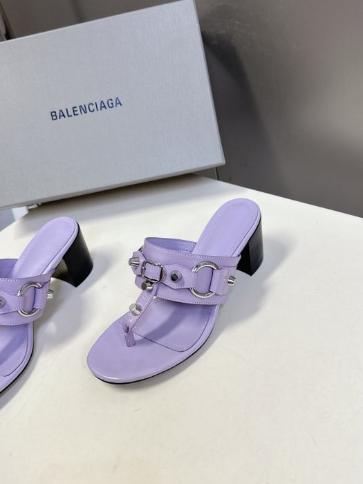 Босоніжки фото 3