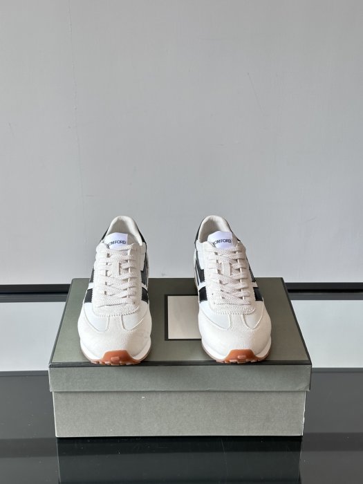 Sneakers men's фото 2