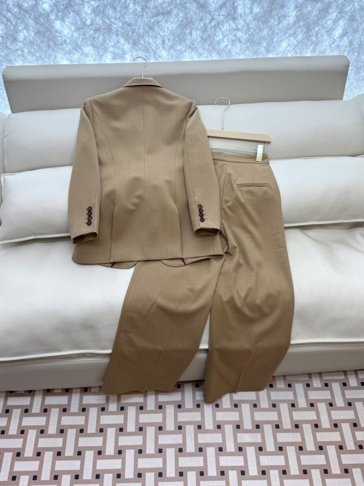 Double-breasted a jacket and pants фото 4