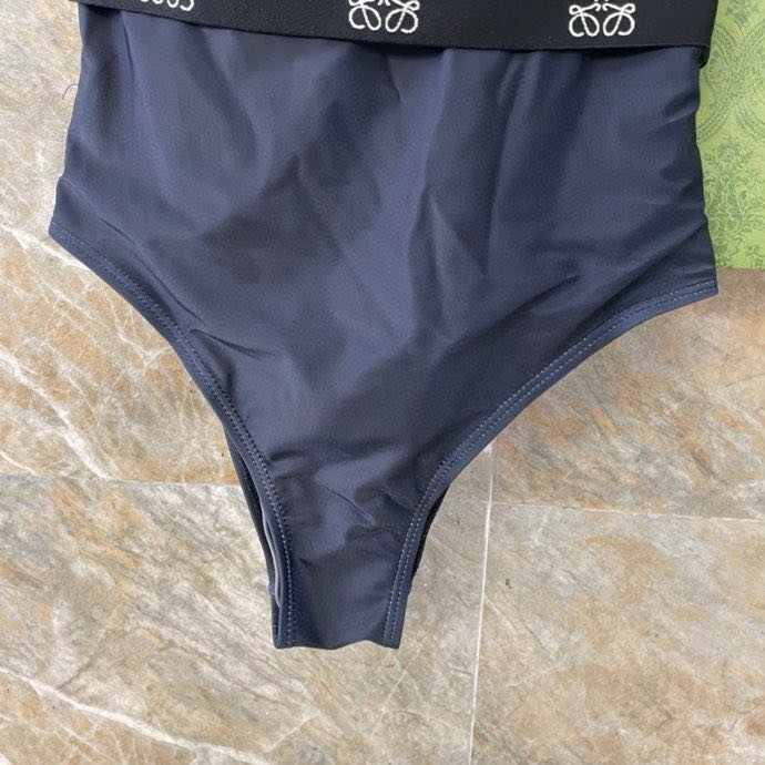 Swimsuit фото 2