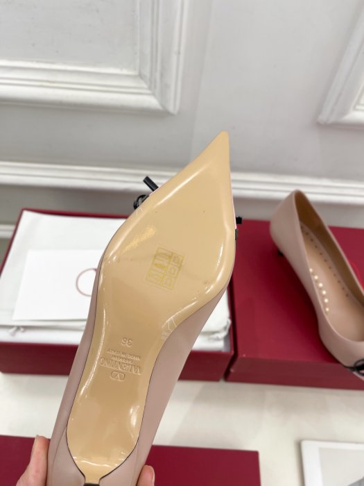 Туфлі жіночі Valentino Garavani фото 9