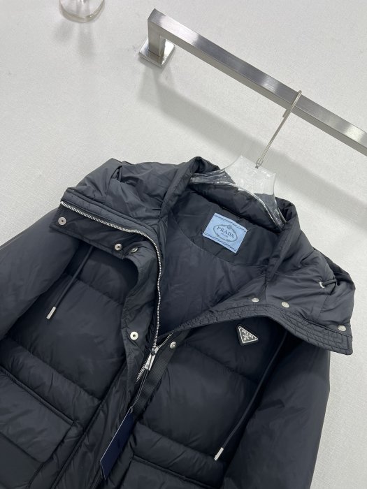 Down jacket фото 4