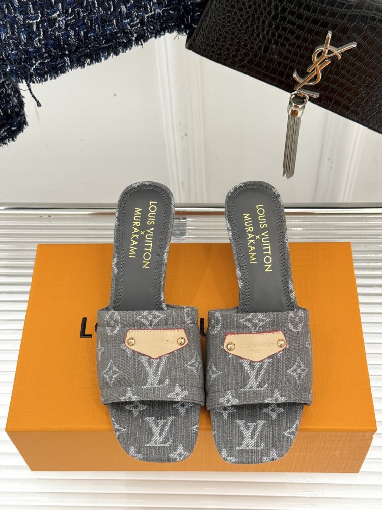 Босоніжки фото 4