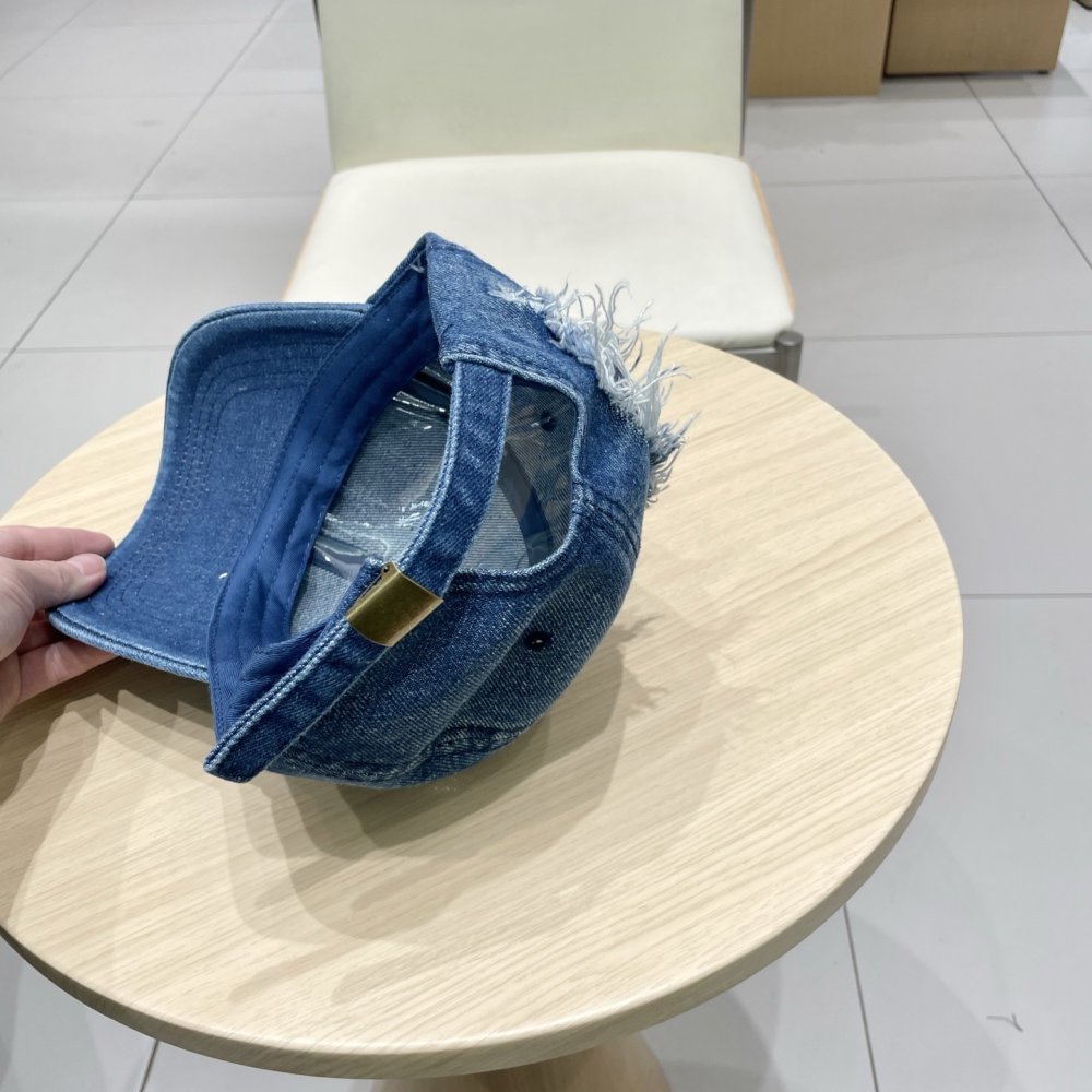 Кепка фото 7