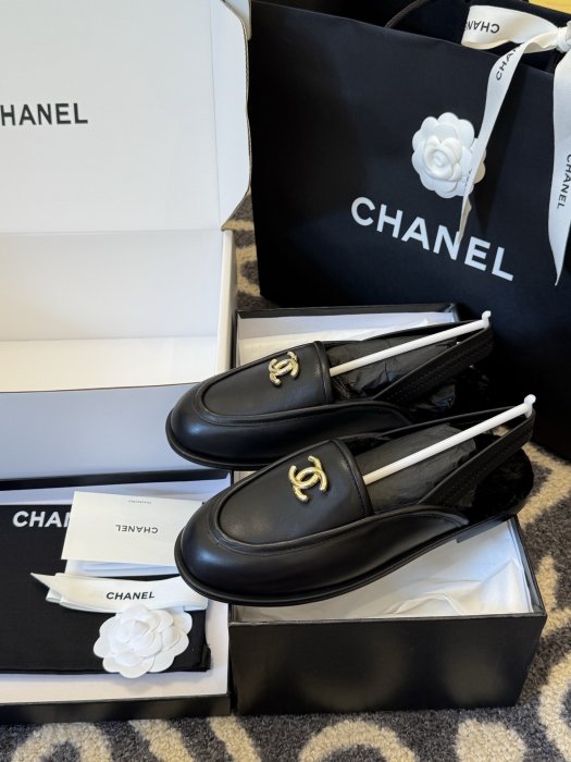 Туфли женские