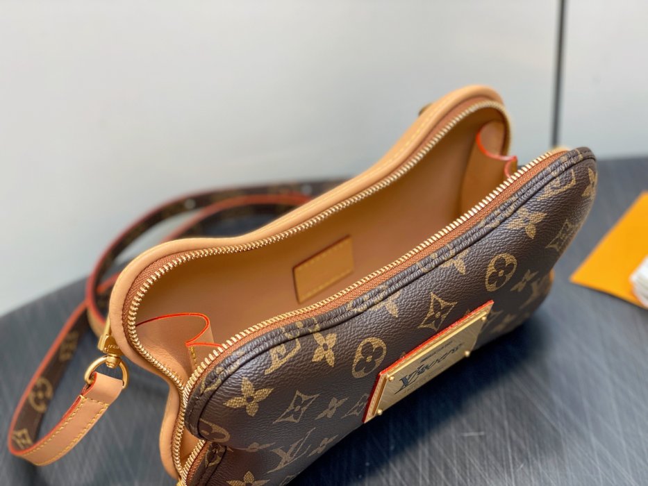 Сумка женская Bone M12615 24 см фото 11