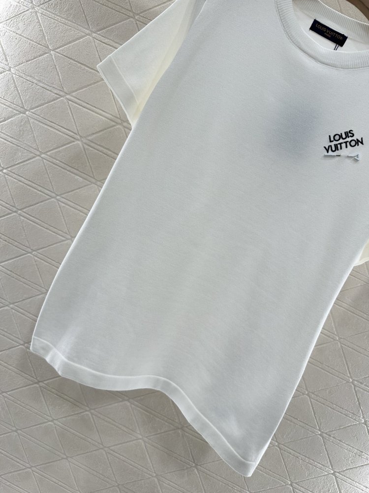 Футболка жіноча фото 5