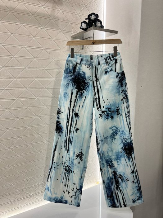 Штани жіночі