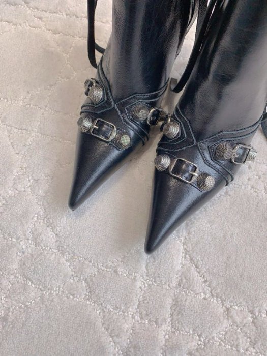 Ankle boots leather фото 9