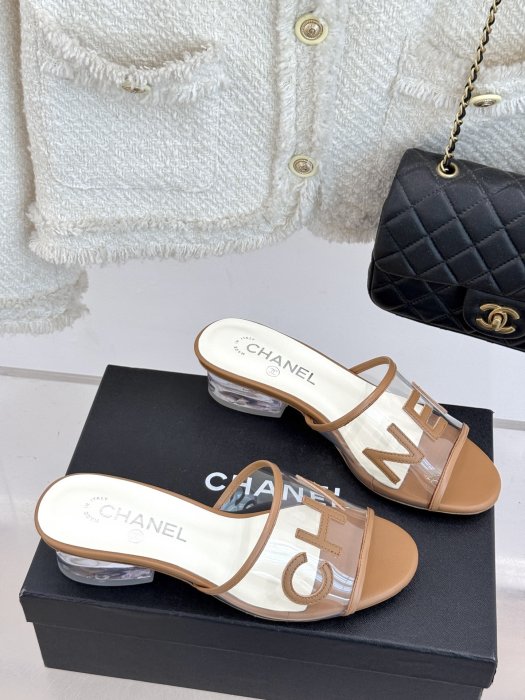 Босоножки фото 3