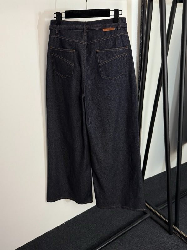 Костюм жіночий фото 6