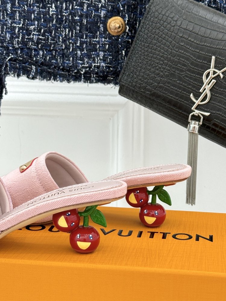 Босоніжки фото 6