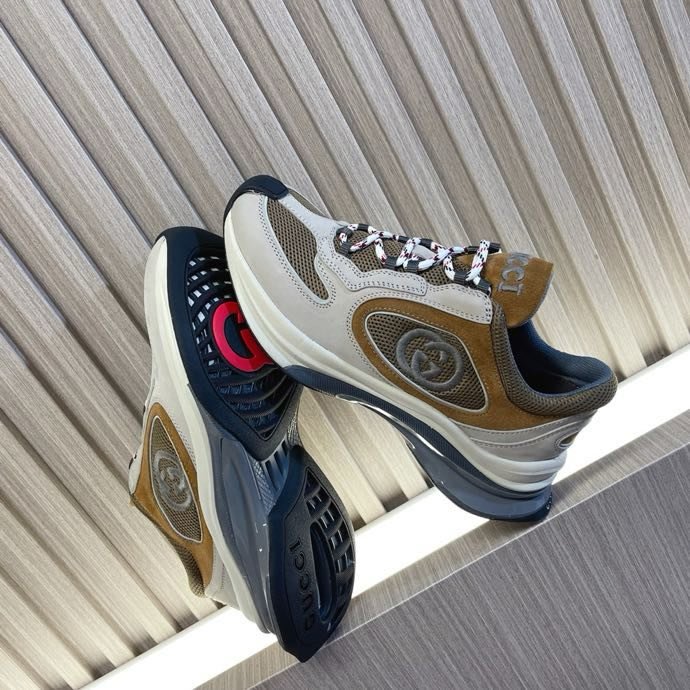 Кроссовки Gucci Run фото 8