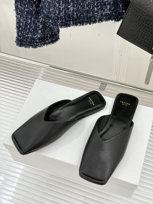 Шльопанці жіночі фото 2