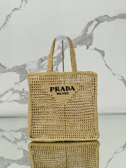 A bag wicker of рафии 36 cm