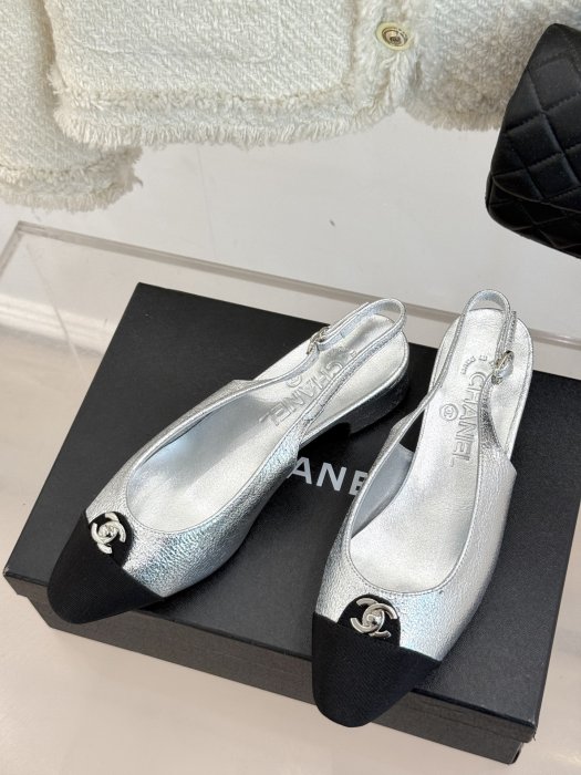 Босоножки фото 2