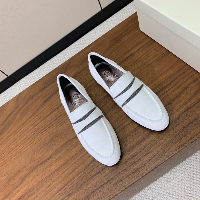 Лоферы женские фото 3