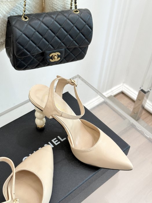 Босоножки фото 5