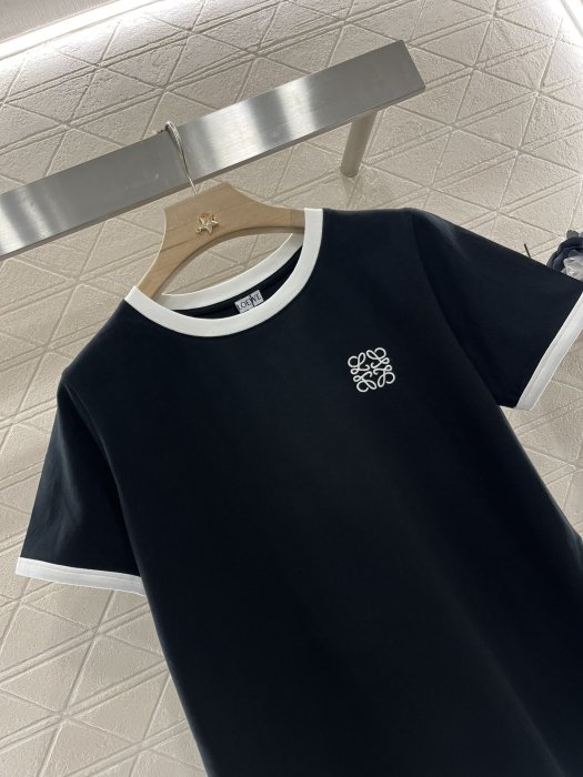 T-shirt women's фото 7