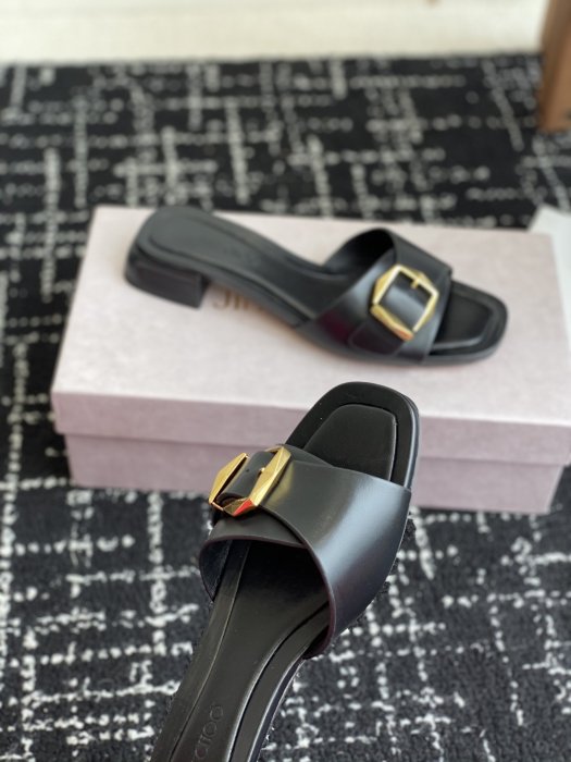 Босоножки фото 6