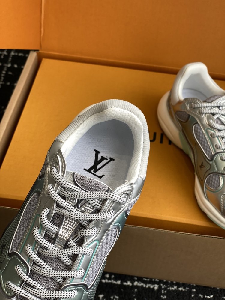 Кроссовки Olympia женские фото 7