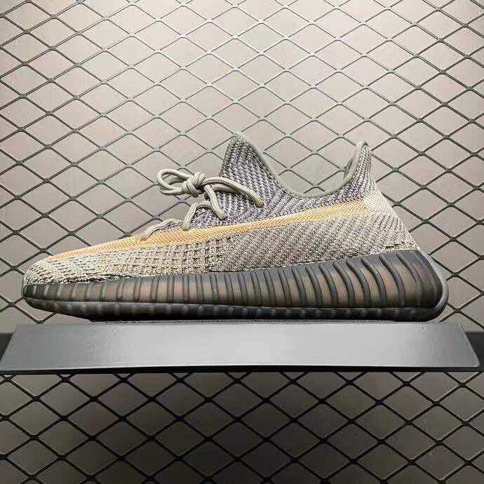 Кроссовки Yeezy Boost 350 V2 GW0089