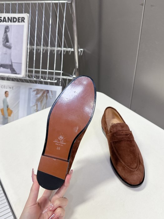 Лоферы женские фото 9