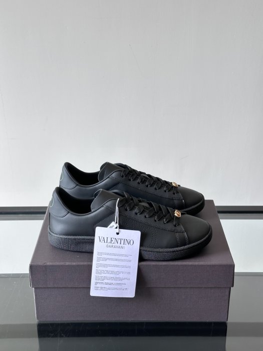 Кроссовки мужские