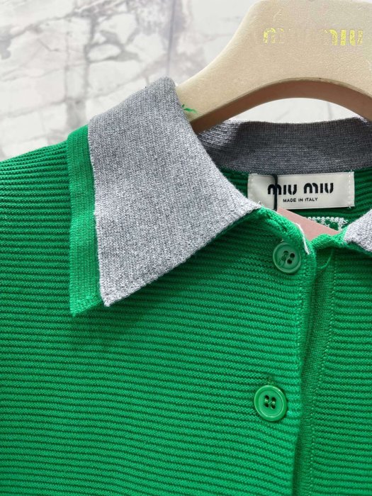 Футболка женская фото 5