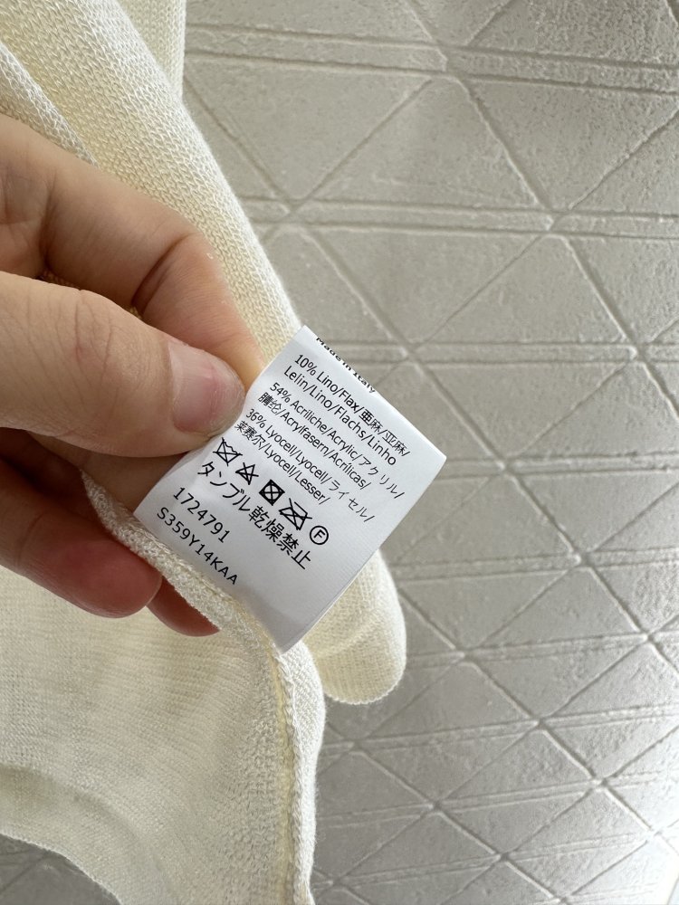 T-shirt women's фото 9