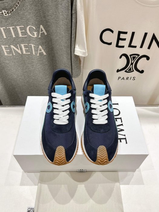 Sneakers фото 2