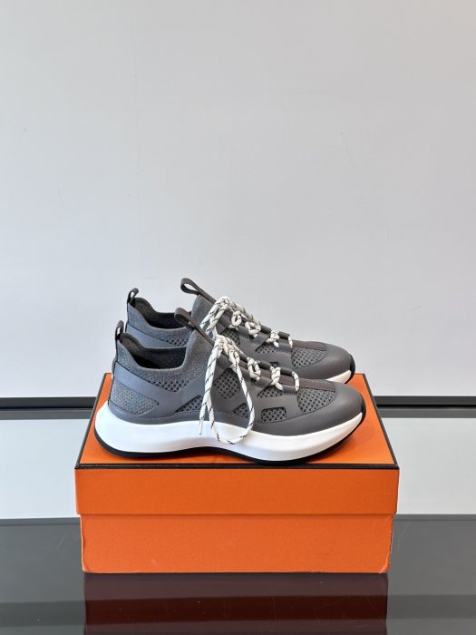 Кроссовки мужские